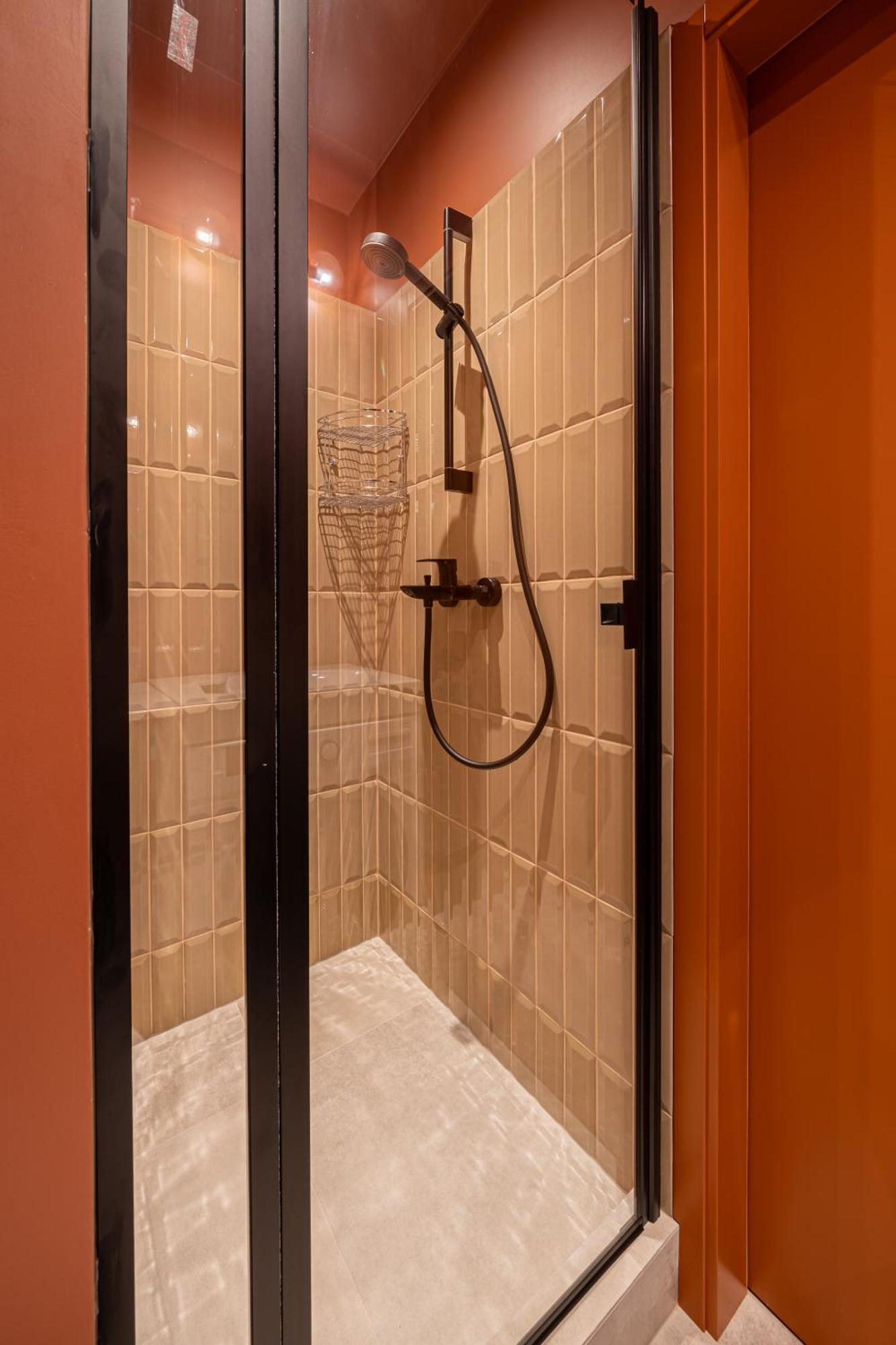 Stylish Old Town Apartment On Mucenieku Street ريغا المظهر الخارجي الصورة